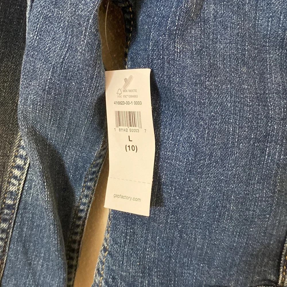 Classic Blue Gap Denim Jean Jacket - Picture 5 of 9